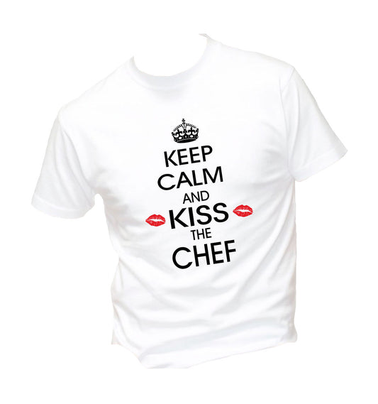 T-Shirt Uomo Donna & Bambino - KEEP CALM AND KISS THE CHEF - Maglietta Maglia Tshirt Super vestibilità Top qualità